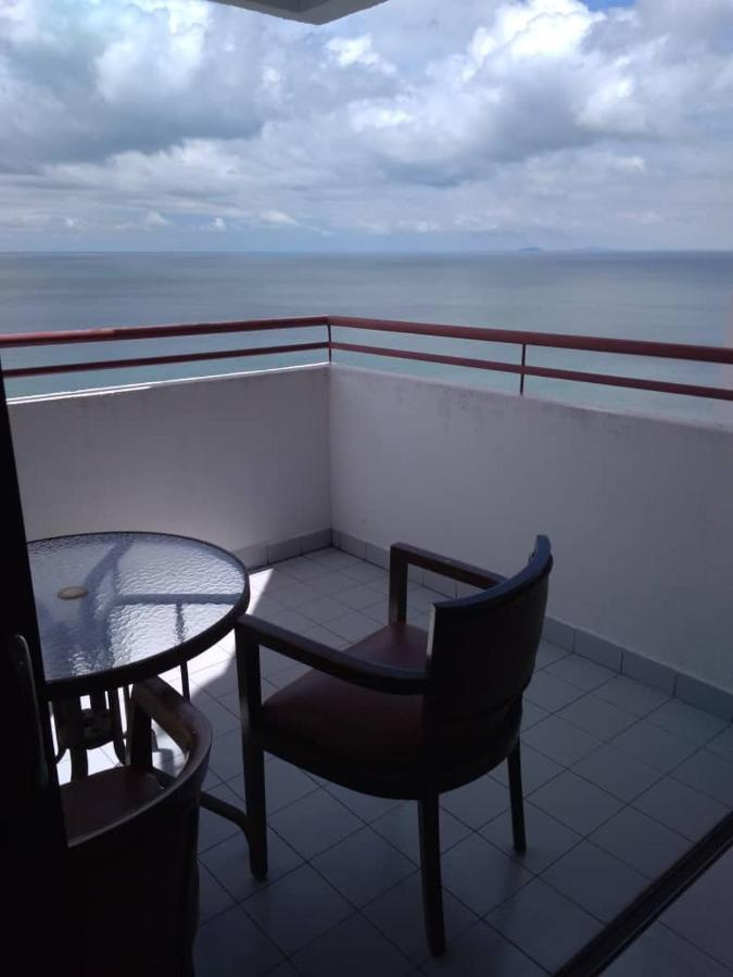 The Barn private home @ Sri Sayang Apartment Batu Feringgi Bagian luar foto