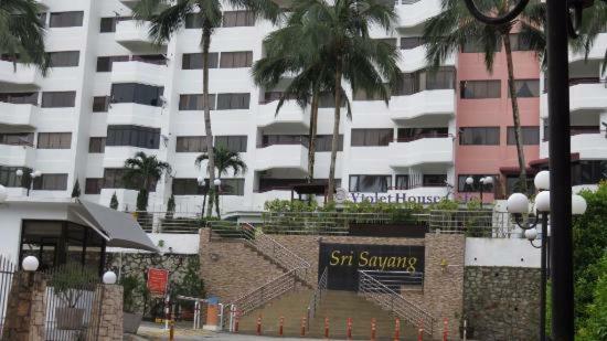 The Barn private home @ Sri Sayang Apartment Batu Feringgi Bagian luar foto